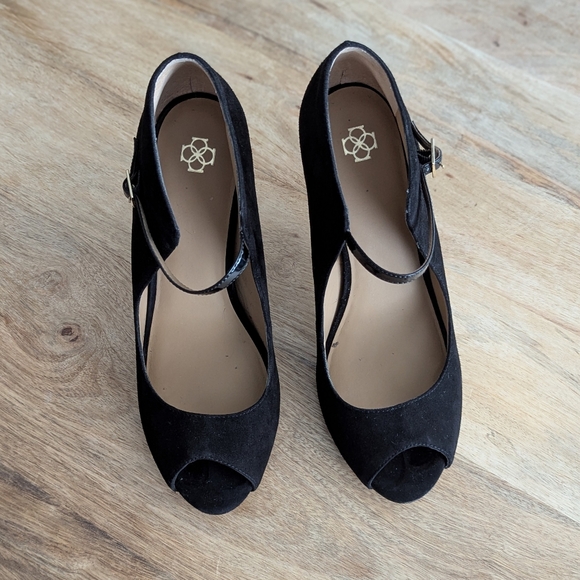 Ann Taylor Colette Suede Peep Toe, Size 10 - Picture 8 of 14